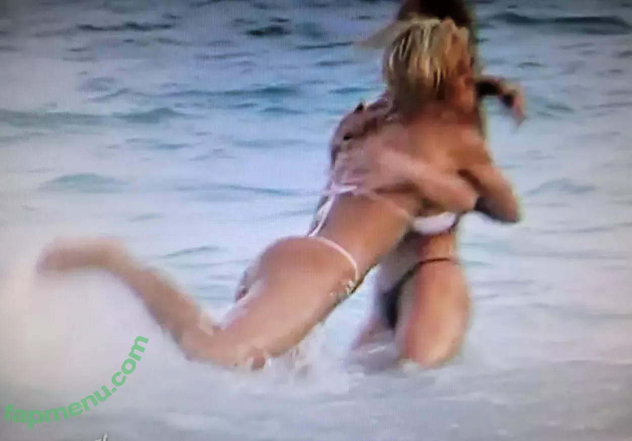Torrie Wilson nude photo #2649 (torriewilson)
