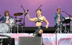 Tove Lo / cupfullofinsanity / tovelo nude photo #0590
