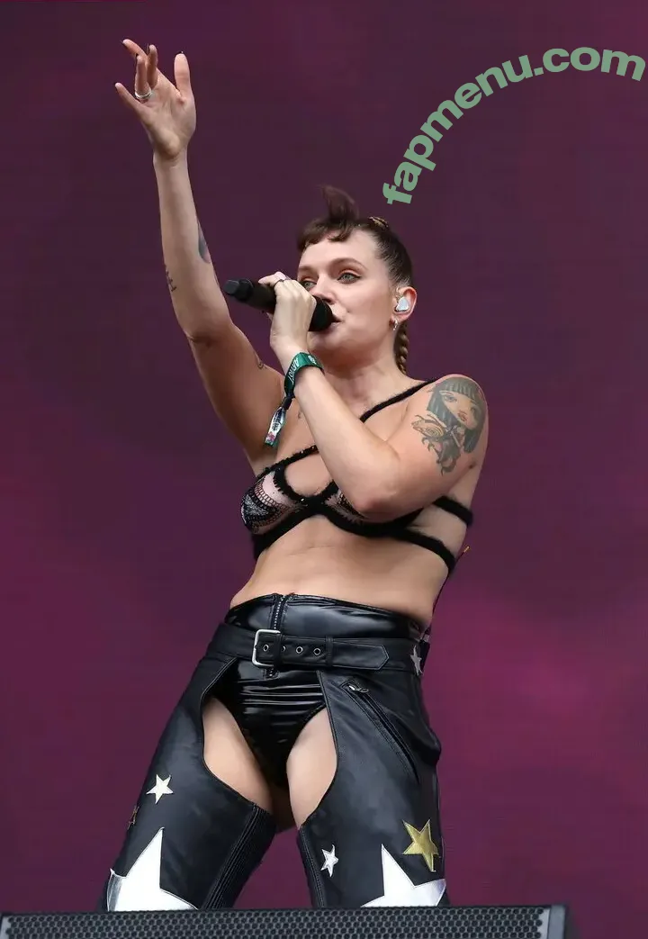 Tove Lo nude photo #0592 (cupfullofinsanity / tovelo)