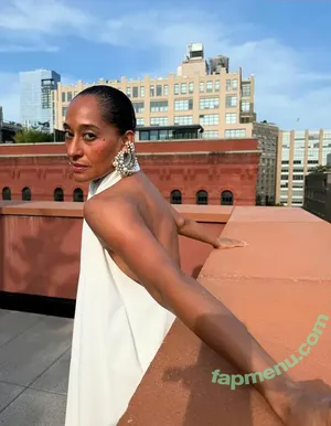 Tracee Ellis Ross / traceeellisross nude photo #0434