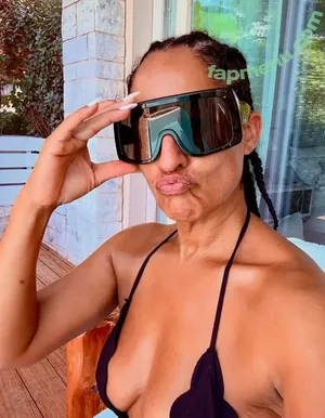 Tracee Ellis Ross / traceeellisross nude photo #0535