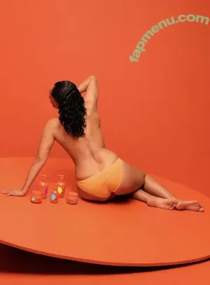 Tracee Ellis Ross / traceeellisross nude photo #0549