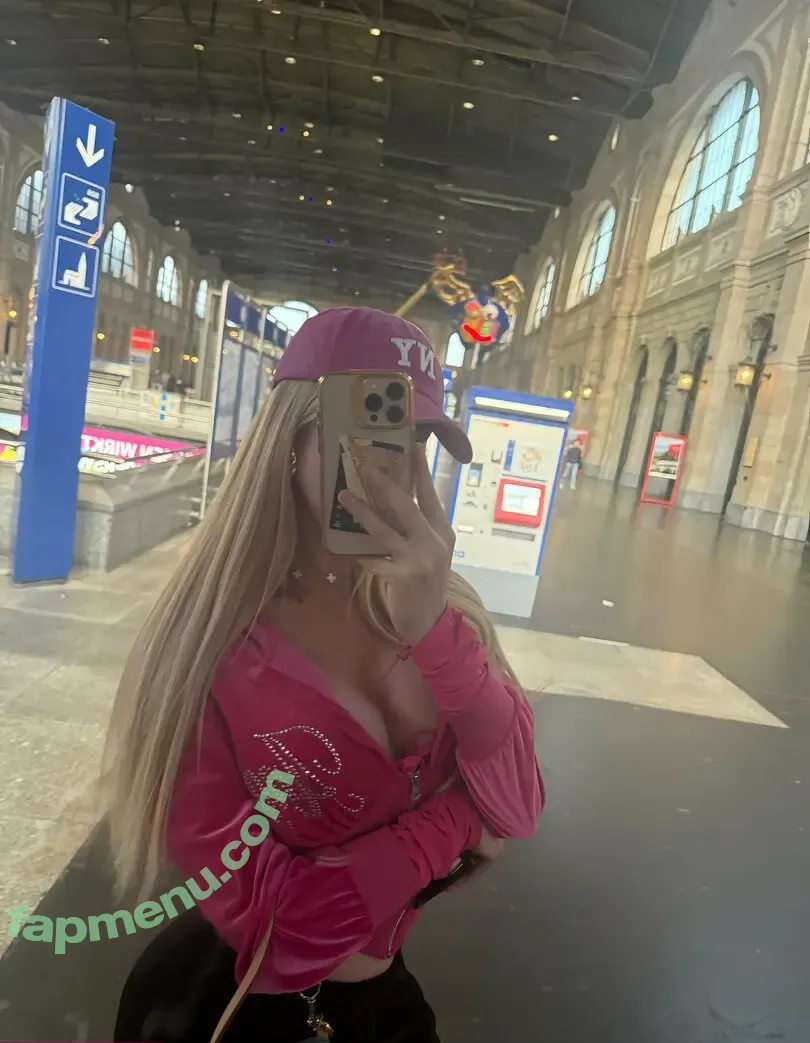 transbarbiexxl nude photo #0014 (trans_barbies)