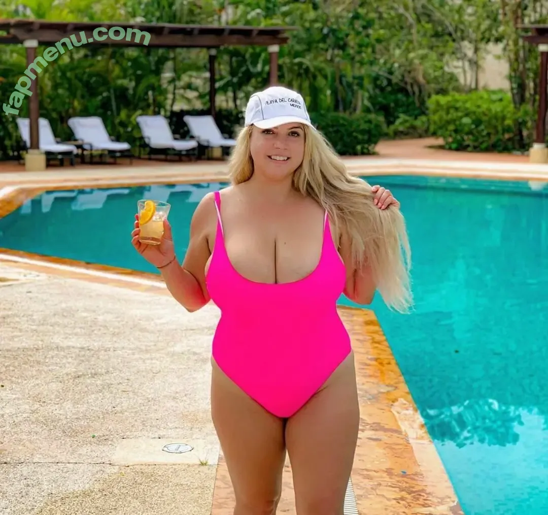 Traveling Hoppy nude photo #0029 (travelinghoppy / travelinghoppytina)