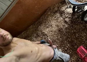 trentferrisxxx / trentferris nude photo #0001