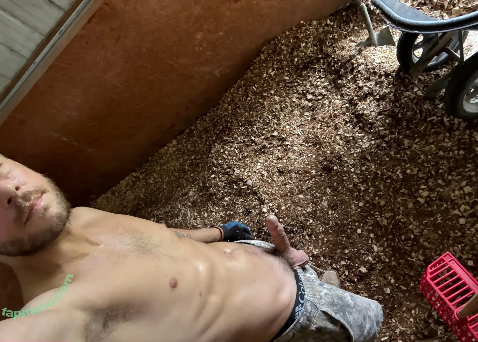 trentferrisxxx nude photo #0001 (trentferris)