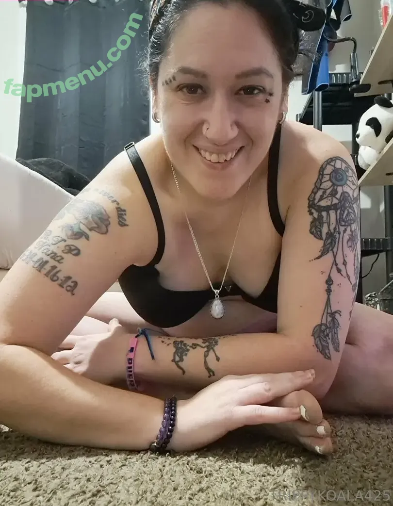 trippykoala425 nude photo #0026 (trippykoala425)
