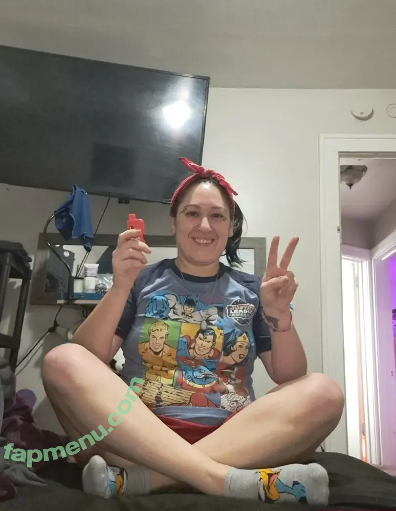 trippykoala425 nude photo #0123 (trippykoala425)