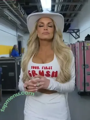 Trish Stratus / trishstratuscom nude photo #2430