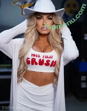 Trish Stratus / trishstratuscom nude photo #2435