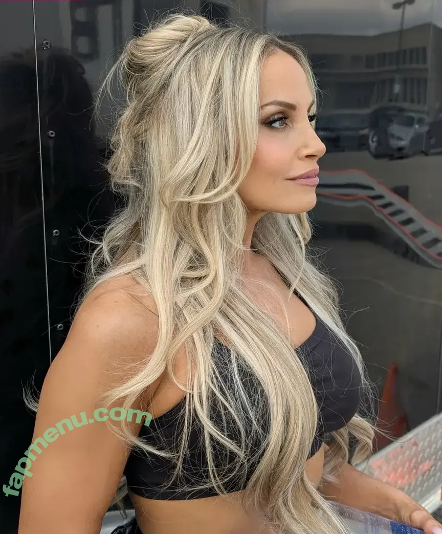 Trish Stratus nude photo #2409 (trishstratuscom)