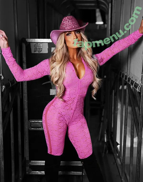 Trish Stratus nude photo #2427 (trishstratuscom)