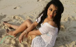 Trisha Krishnan / trishakrishnan nude photo #0010