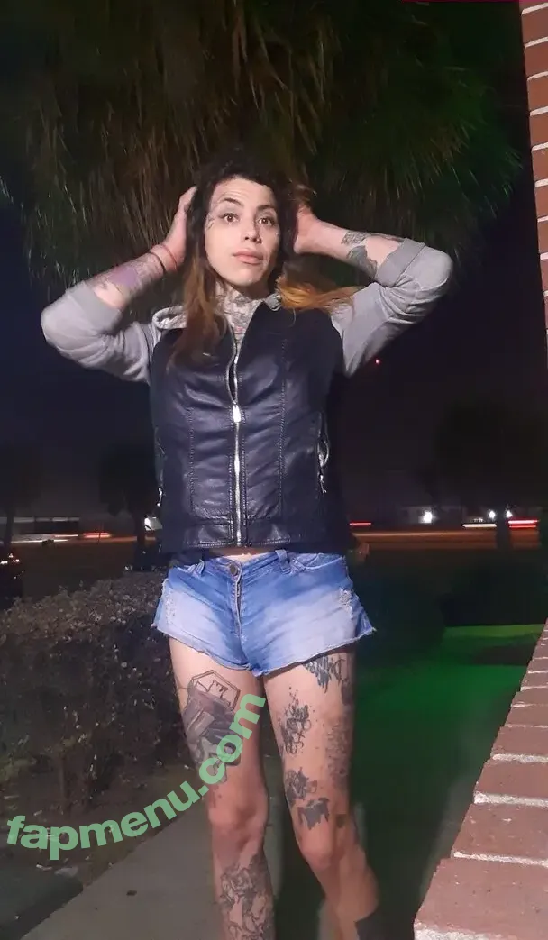 Trixxy Tease nude photo #0119 (Trixxy Tease)