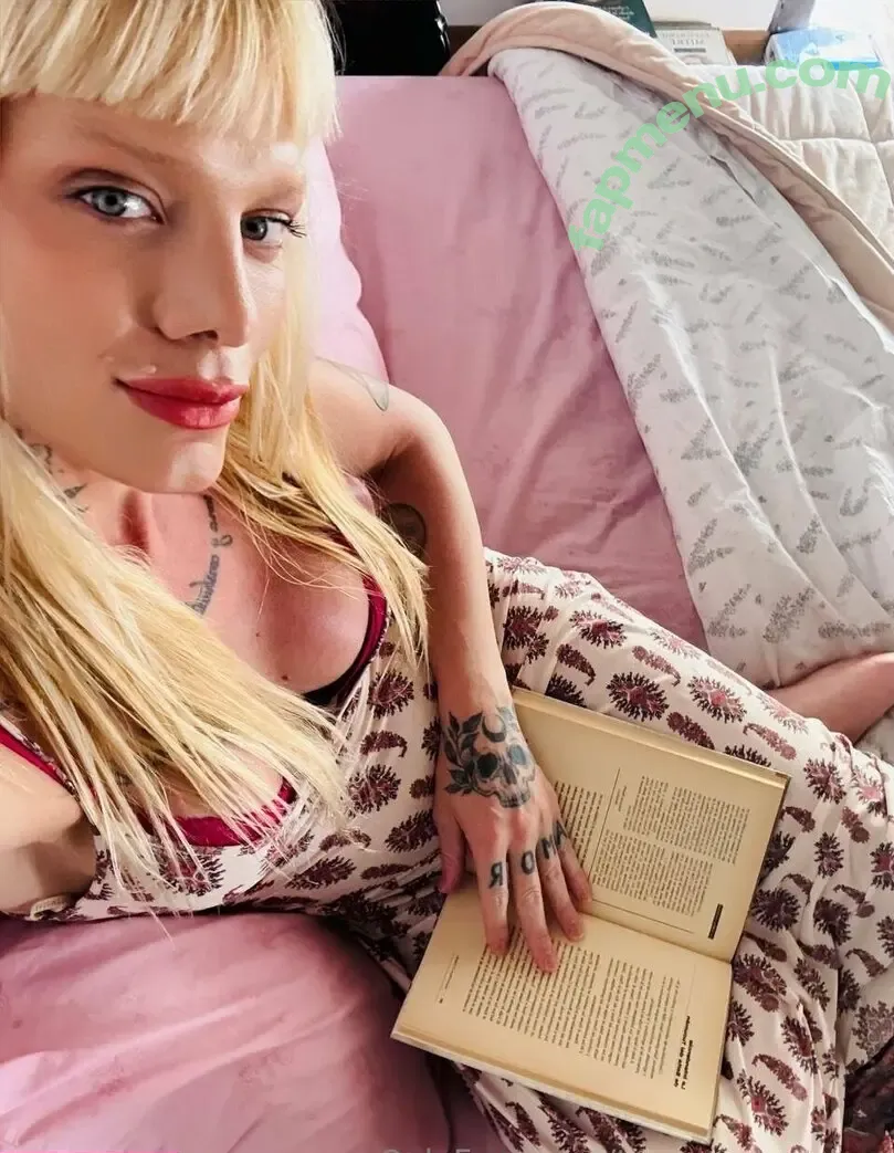 ts_queen_matea nude photo #0112 (mattematea)
