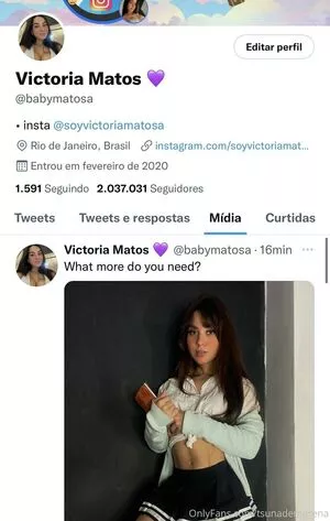 tsunademorena / soyvictoriamatosa nude photo #0107