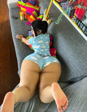 tsunademorena / soyvictoriamatosa nude photo #0487