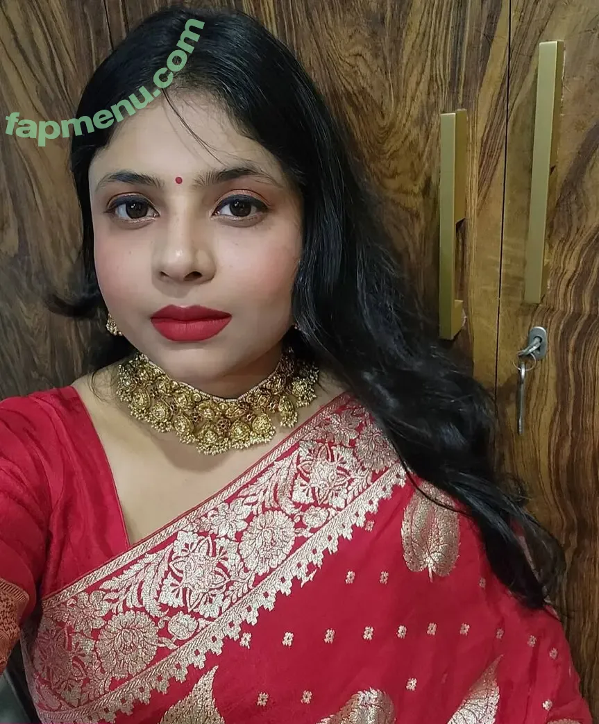 Tulika Snehil nude photo #0003 (tulikasnehil)