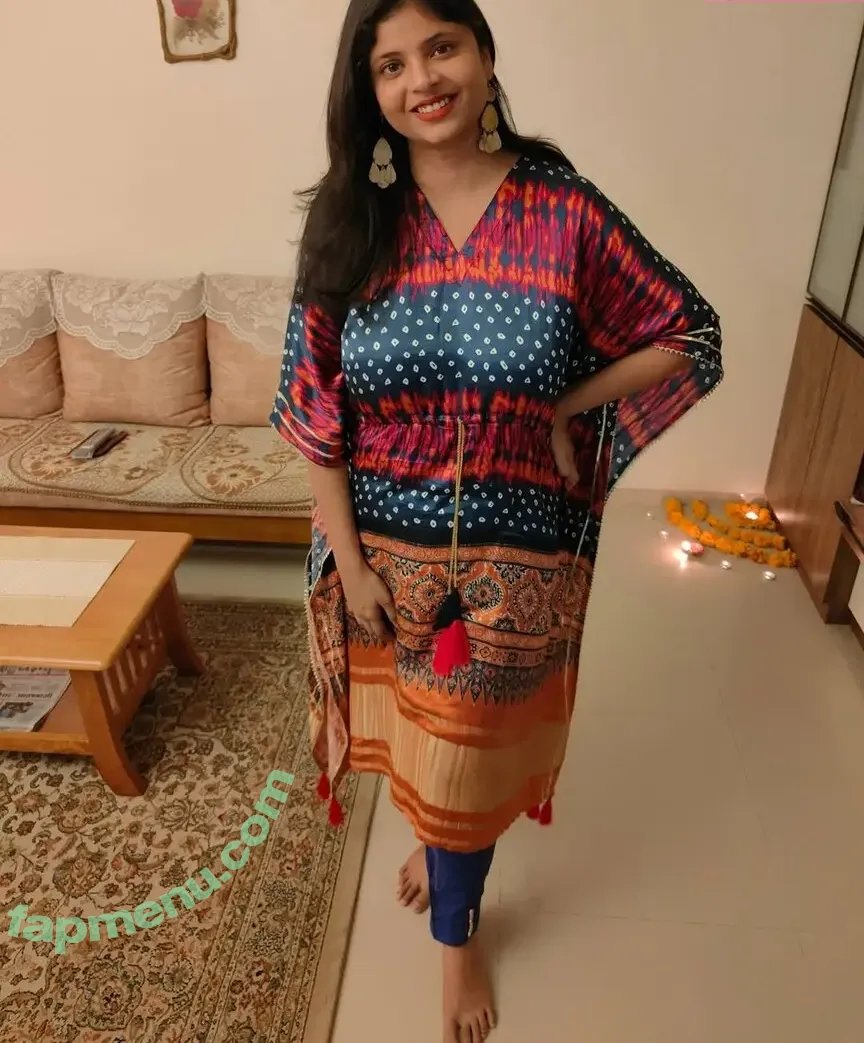 Tulika Snehil nude photo #0006 (tulikasnehil)