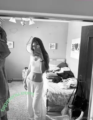 tusecretamaria / tutysantamaria nude photo #0009