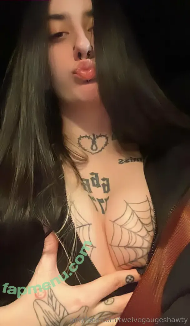 twelvegaugeshawty nude photo #0001 (twelvegaugeshawty)