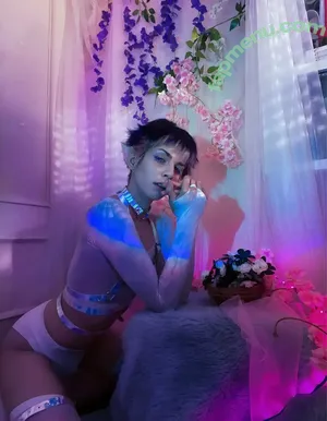  nude photo #0009