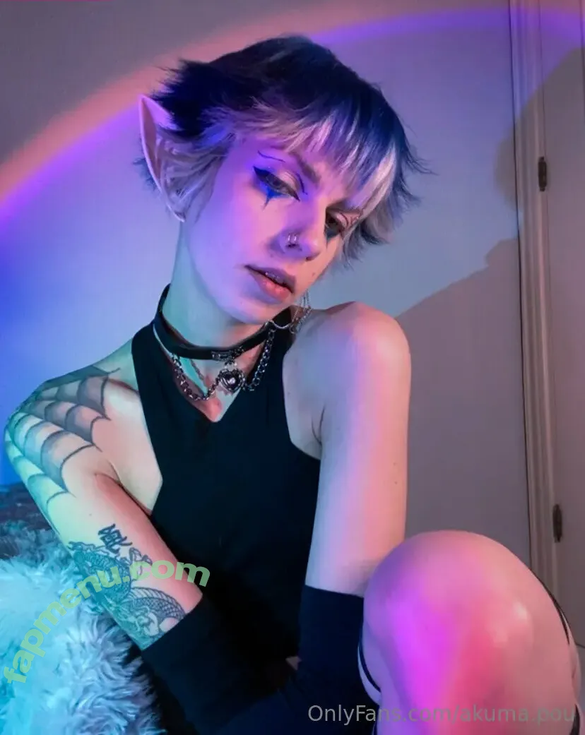 twinkfoxy nude photo #0021 (twinkfoxy)