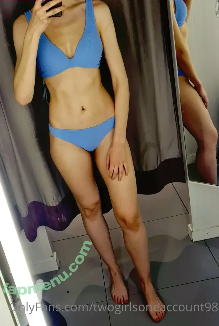 twogirlsoneaccount98 nude photo #0011 (sophiesierra98)