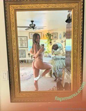 Tyybabyy / tyllarae nude photo #0014