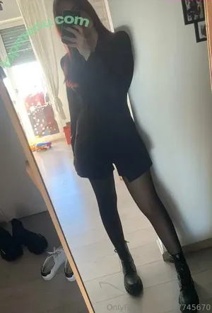  nude photo #0005
