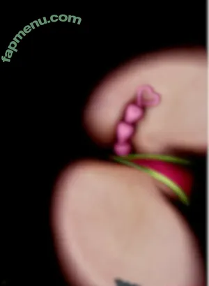  nude photo #0005