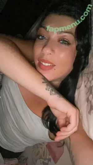  nude photo #0002