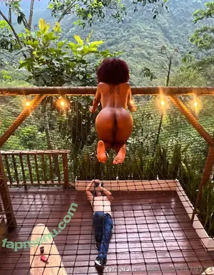  nude photo #0007