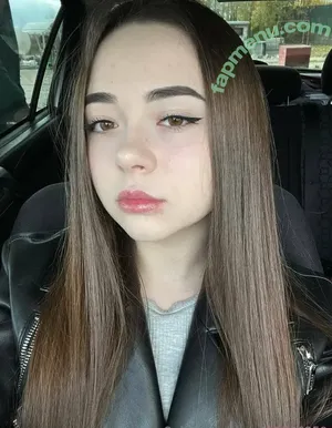  nude photo #0005