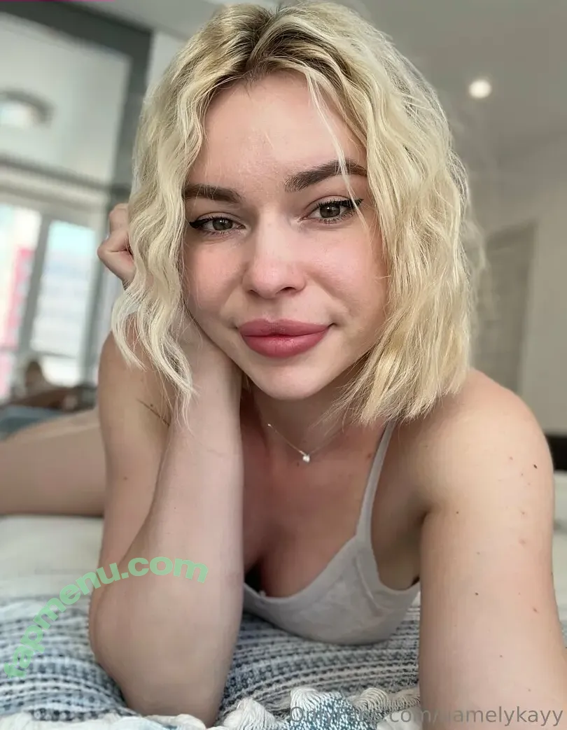 uamelykayy nude photo #0058 (uamelykayy)