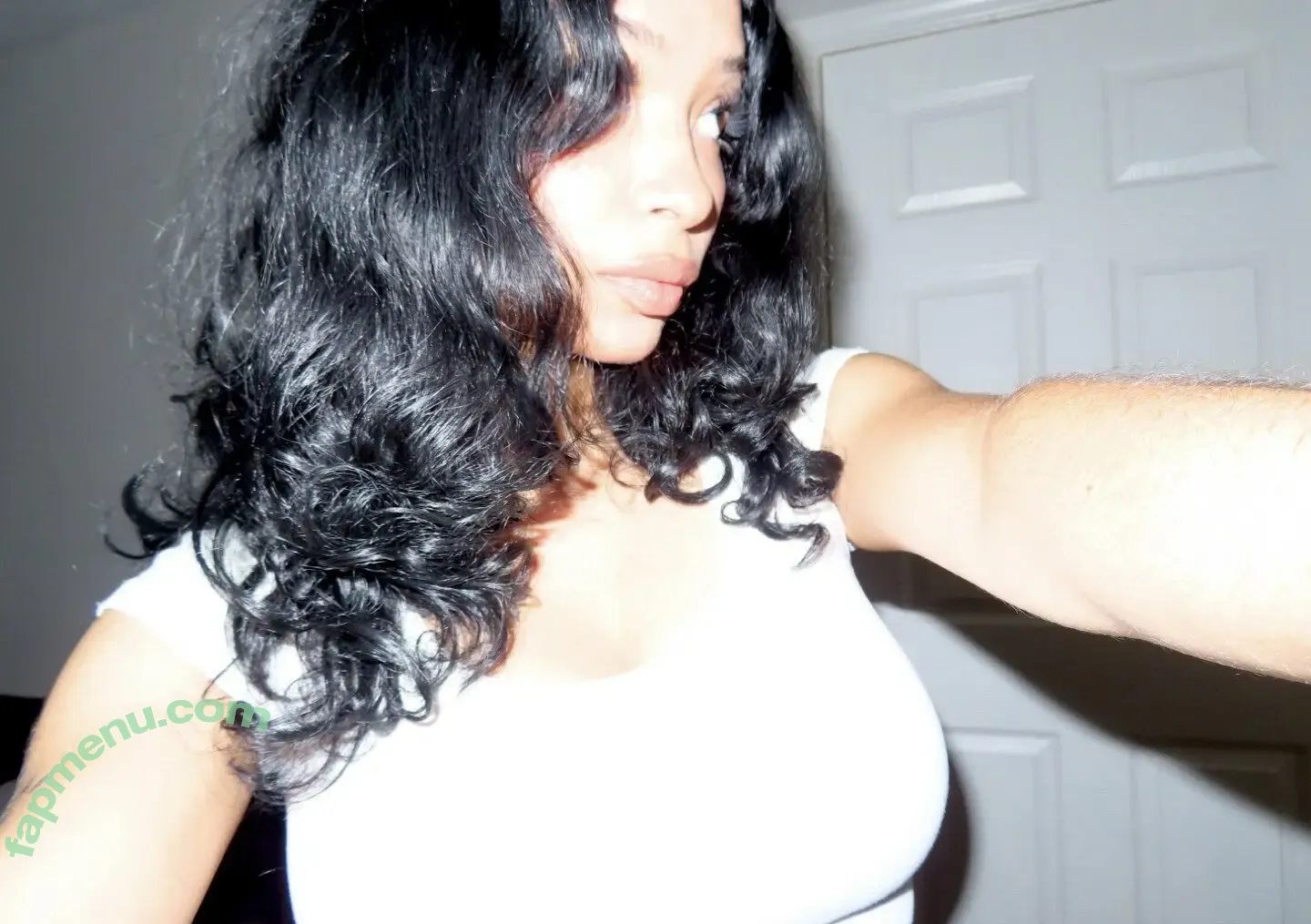Uculdcme nude photo #0033 (aimsbox / uculdcme_)