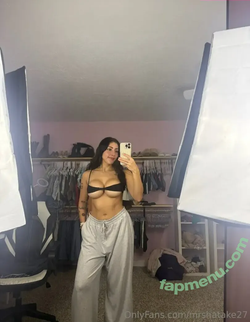 Uhveenyuh nude photo #0001 (HootieJessXO / mrshatake27)