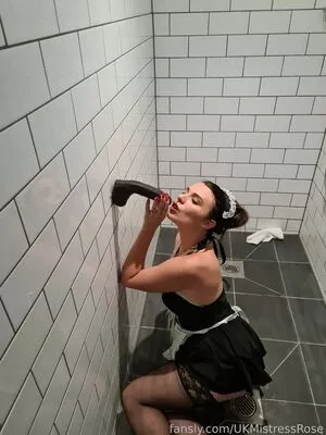 UKMistressRose / ajxclusiveofficial / theenglishrose3 nude photo #0131