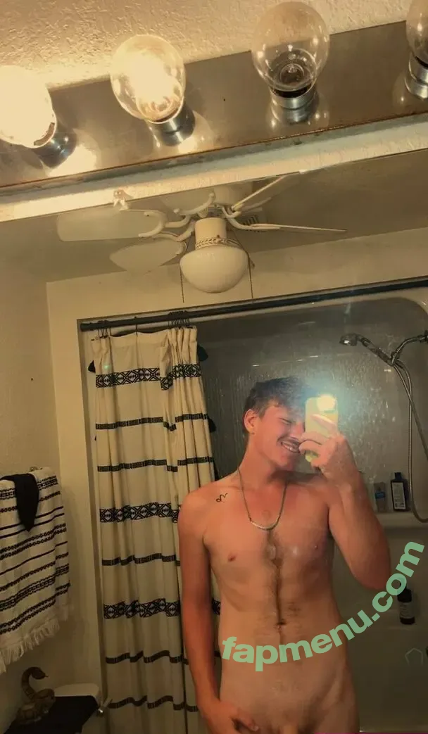 uknowty nude photo #0003 (uknow__ty)