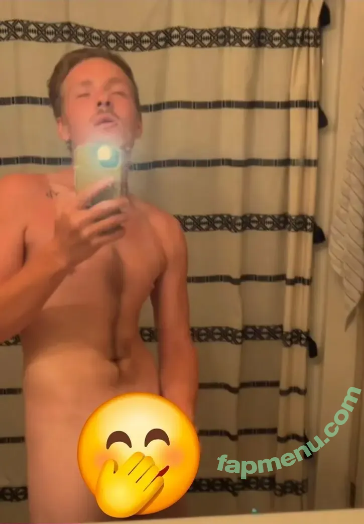 uknowty nude photo #0010 (uknow__ty)
