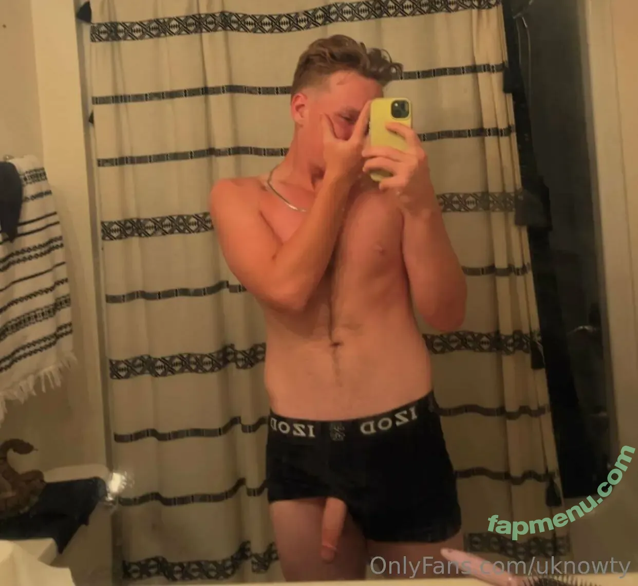 uknowty nude photo #0019 (uknow__ty)