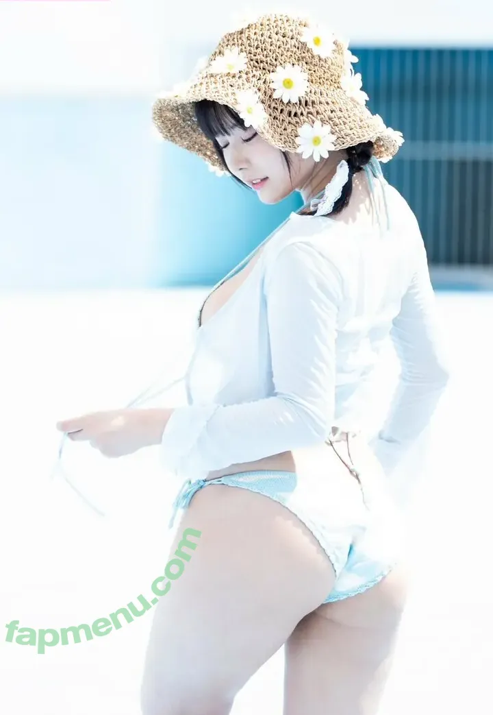 Umi Shinonome nude photo #2749 (umi_portrait)