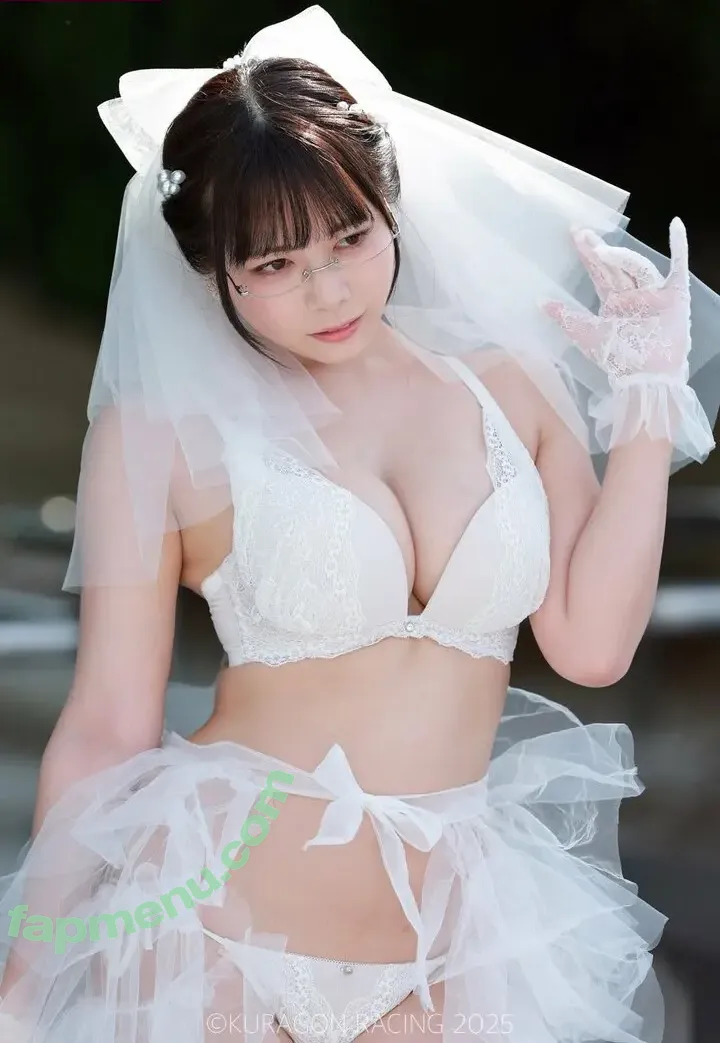 Umi Shinonome nude photo #2755 (umi_portrait)