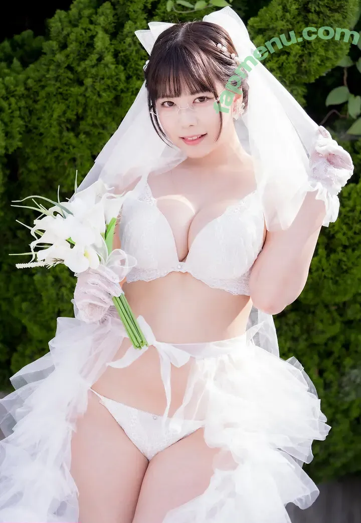 Umi Shinonome nude photo #2767 (umi_portrait)