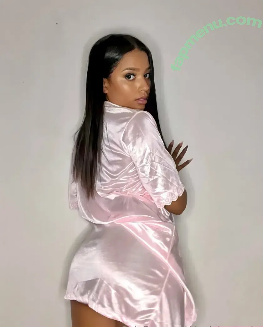 urdaniellabby nude photo #0014 (urdaniellabby)