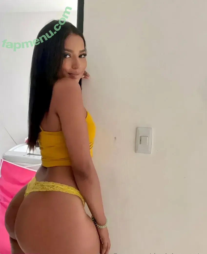 urdaniellabby nude photo #0019 (urdaniellabby)