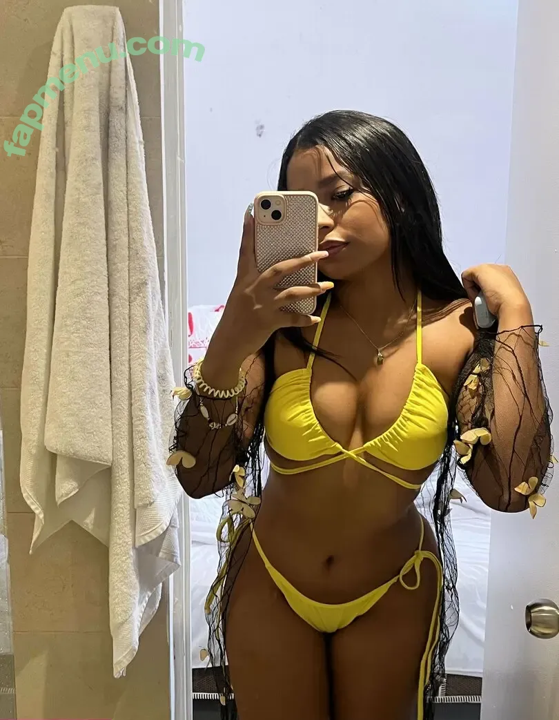 urdaniellabby nude photo #0022 (urdaniellabby)