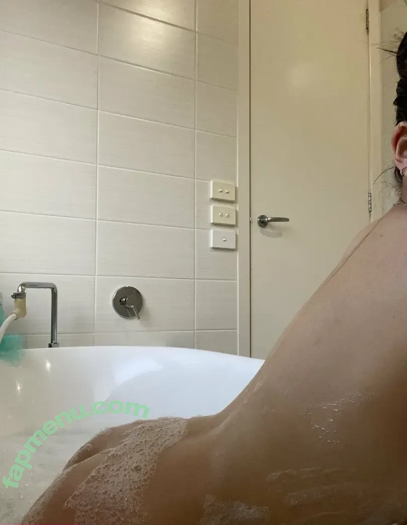 urfavenotification nude photo #0031 (reel)