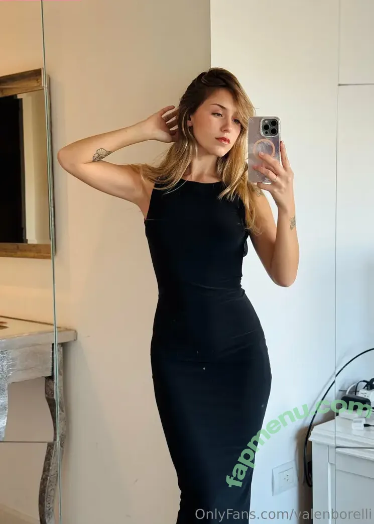 valenborelli nude photo #0004 (vaalenborelli)