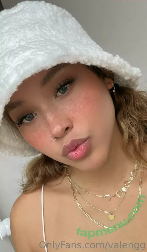 valengg nude photo #0027 (Valentinausss / valeng222_)